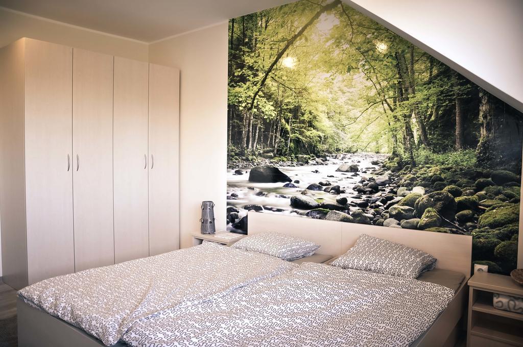 Rosa Bed And Breakfast Podgorje  Room photo